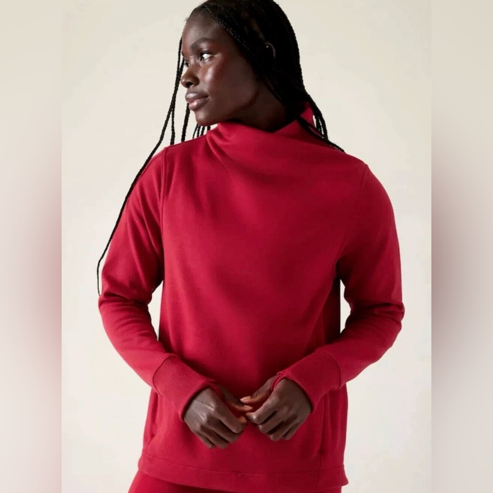 Athleta Cozy Karma Twist‎ Neck Sweatshirt Small Red Comfy Athleisure Sweater
